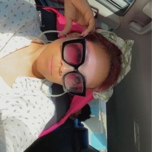 Meet your Posher, Fanny